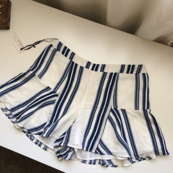 Lovers + Friends Pants - LAST CHANCE | Lovers + Friends Striped Flowy Skort